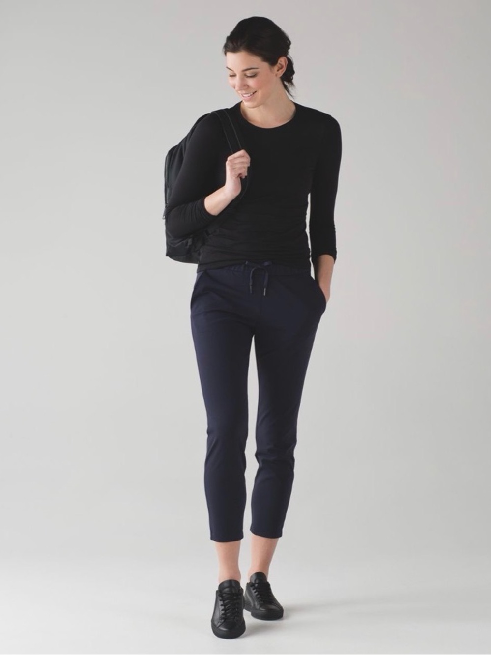 Lululemon On the Fly Pant Size 6 Navy | High Rise Travel Work Athleisure As Is